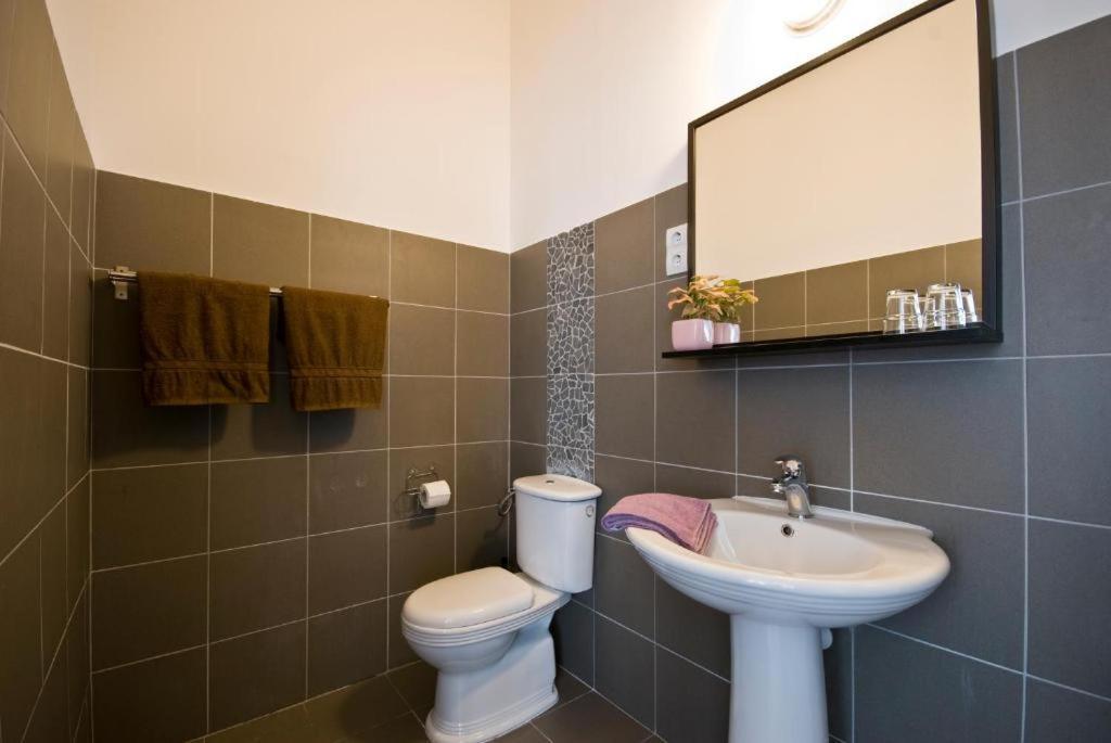 Balcony Apartment Budapest Bagian luar foto