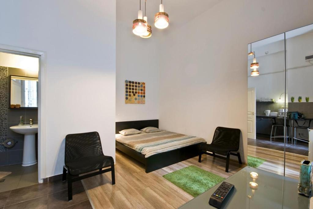 Balcony Apartment Budapest Bagian luar foto