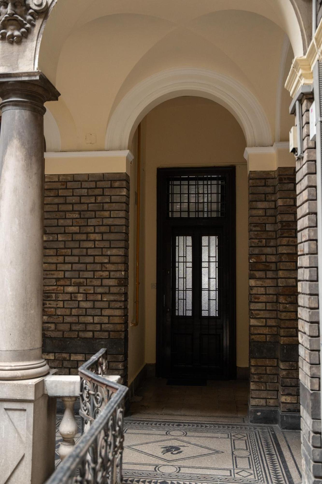 Balcony Apartment Budapest Bagian luar foto